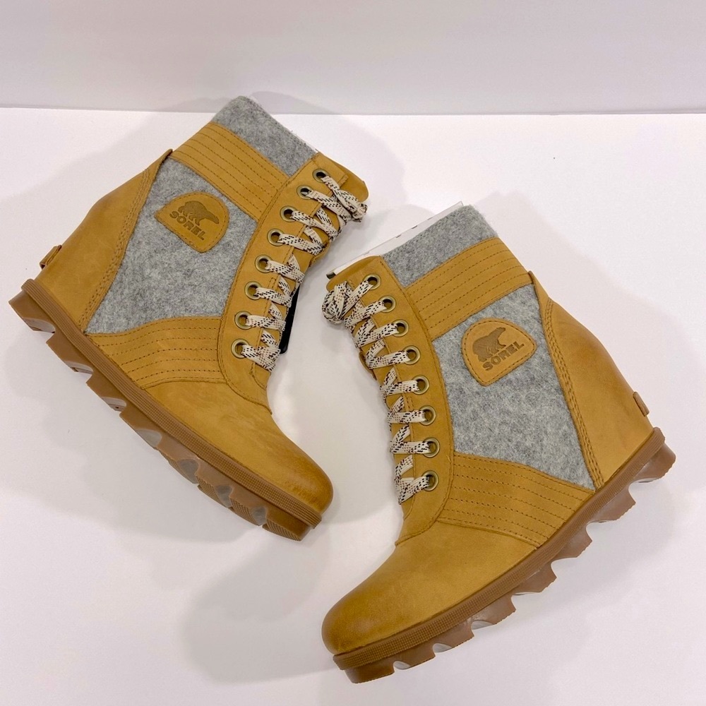 NEW SOREL WOMEN’S LEXIE  WEDGE BOOT - Picture 11 of 14
